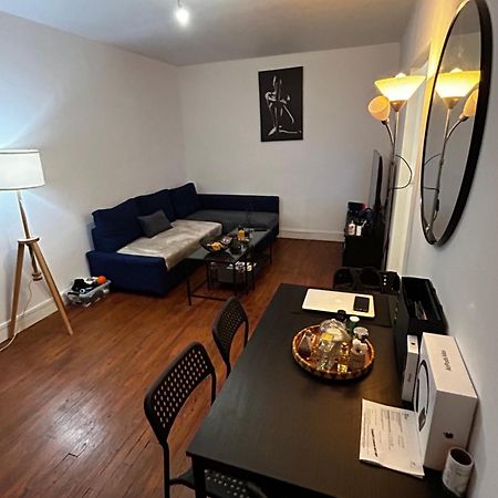 Appartement Meuble Tres Bien Situe Boulogne-Billancourt Esterno foto